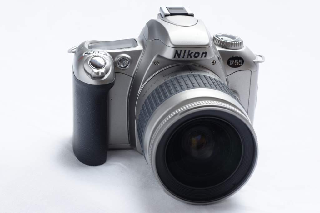 f65 f75 d301 f60 Telecamera occhi Conchiglia mirino EYECUP PER NIKON f55 f70 f80 