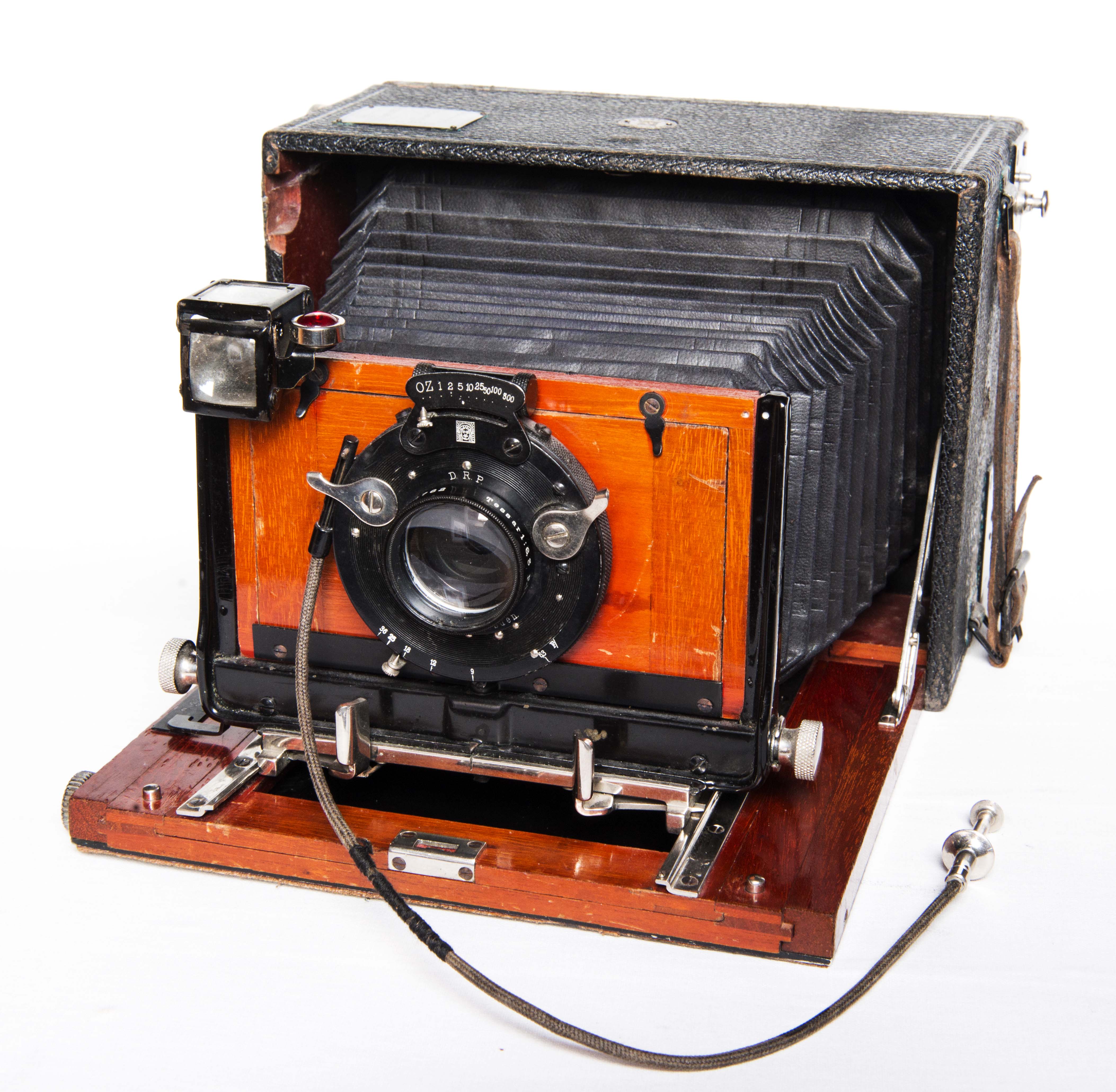 Cámara de fotos: Ernemann Heag 1 Objetvo Detektv Aplanat 105mm f6,8 placas 6,5x9cm Año 1909