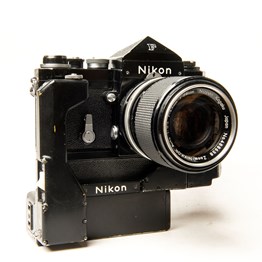 Nikon F + Winder F-36