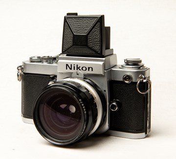 Nikon F2 Eylevel.jpg