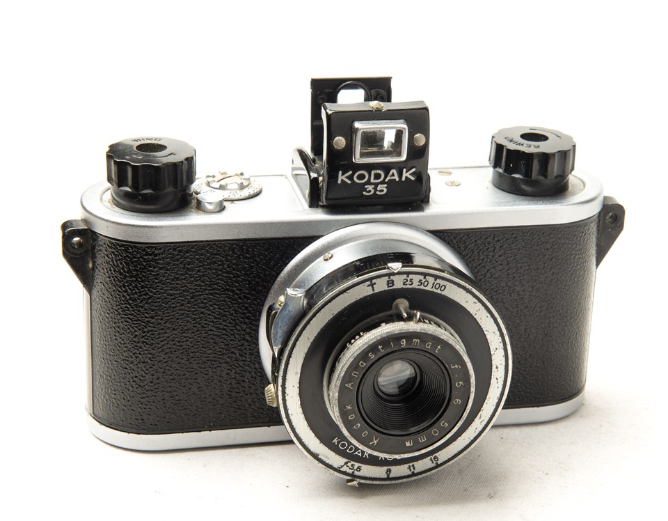 KODAK 35 VERSION BLACK