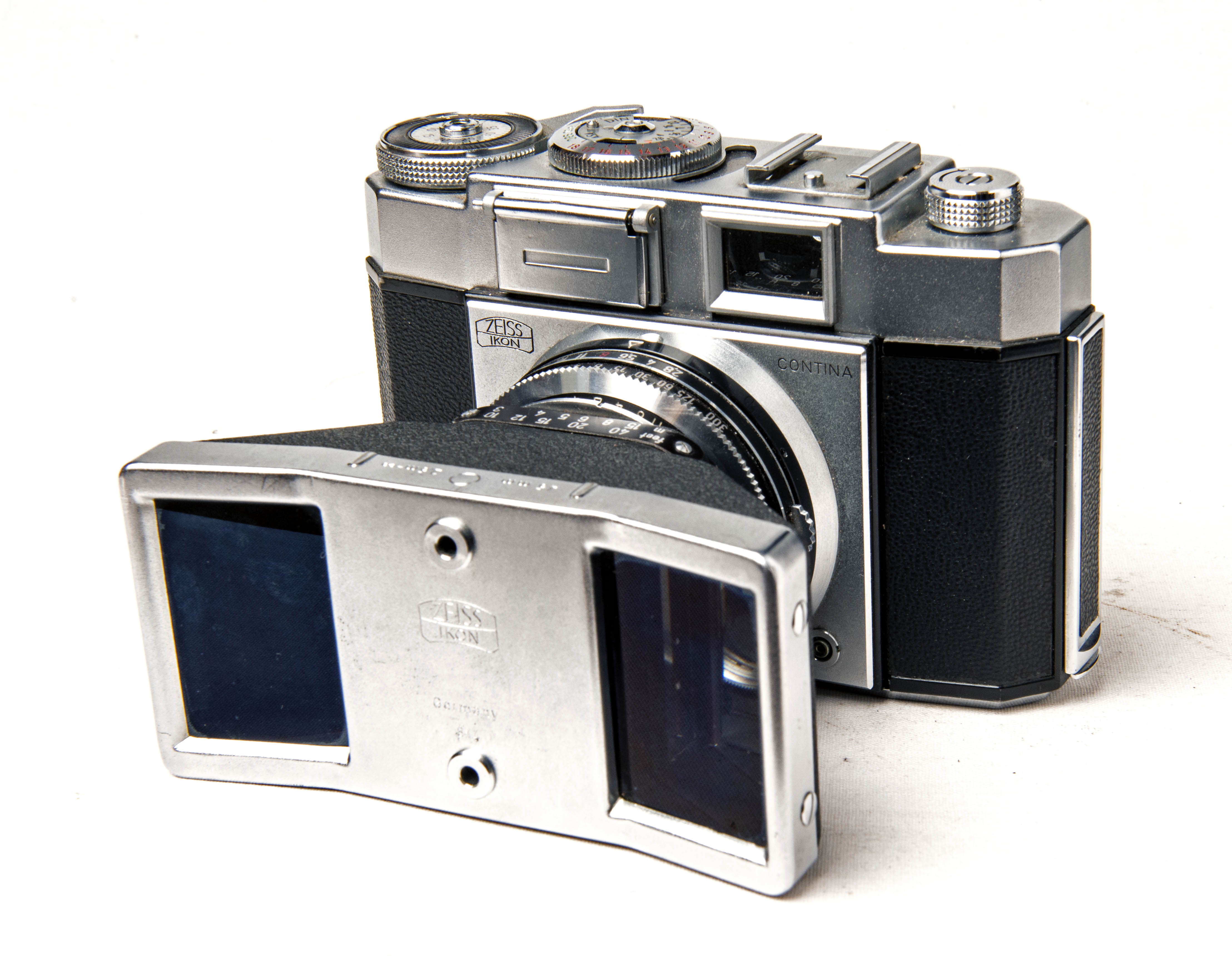 ZEISS IKON CONTINA III 529/24 - 1