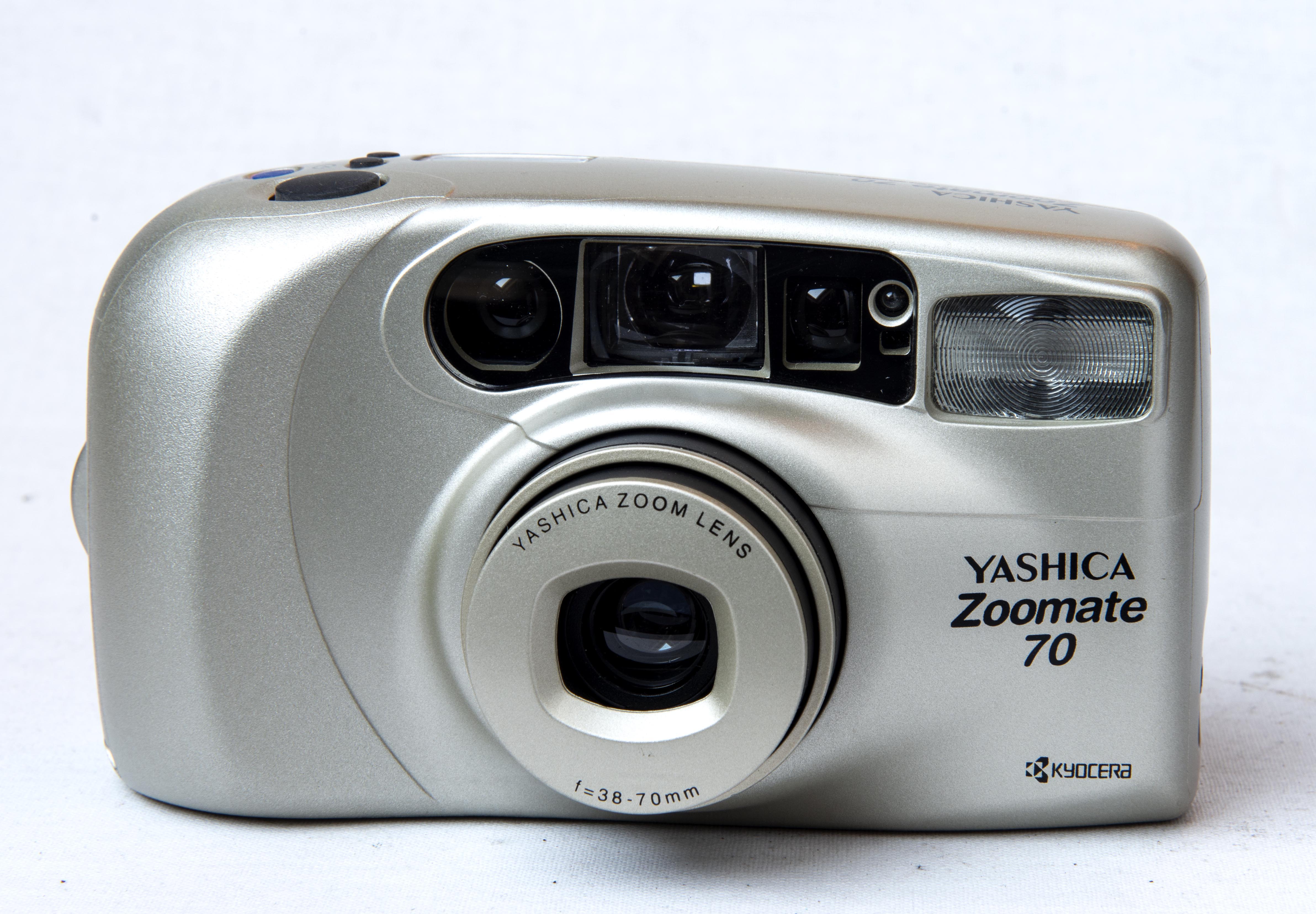 YASHICA ZOOMATE 70