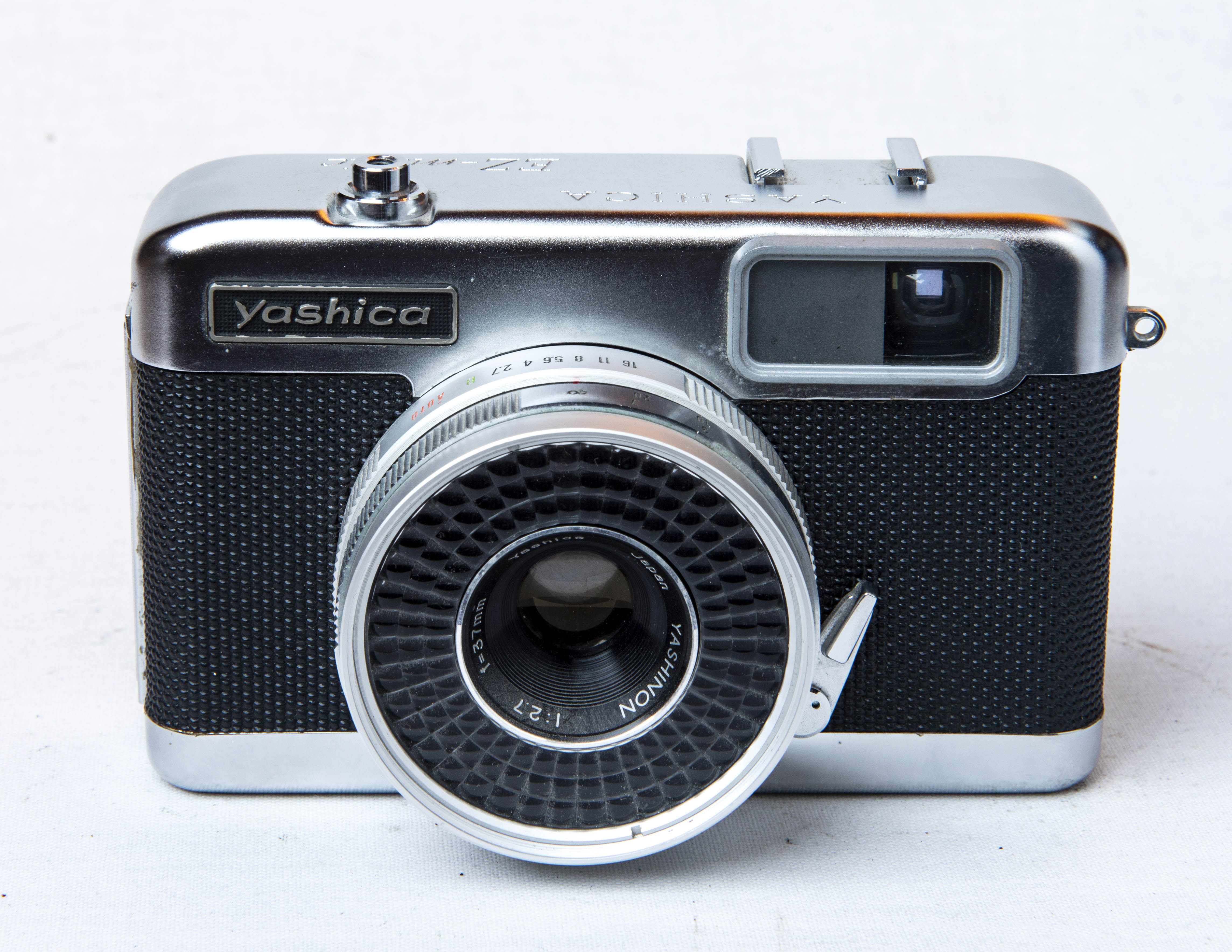 YASHICA EZ-MATIC
