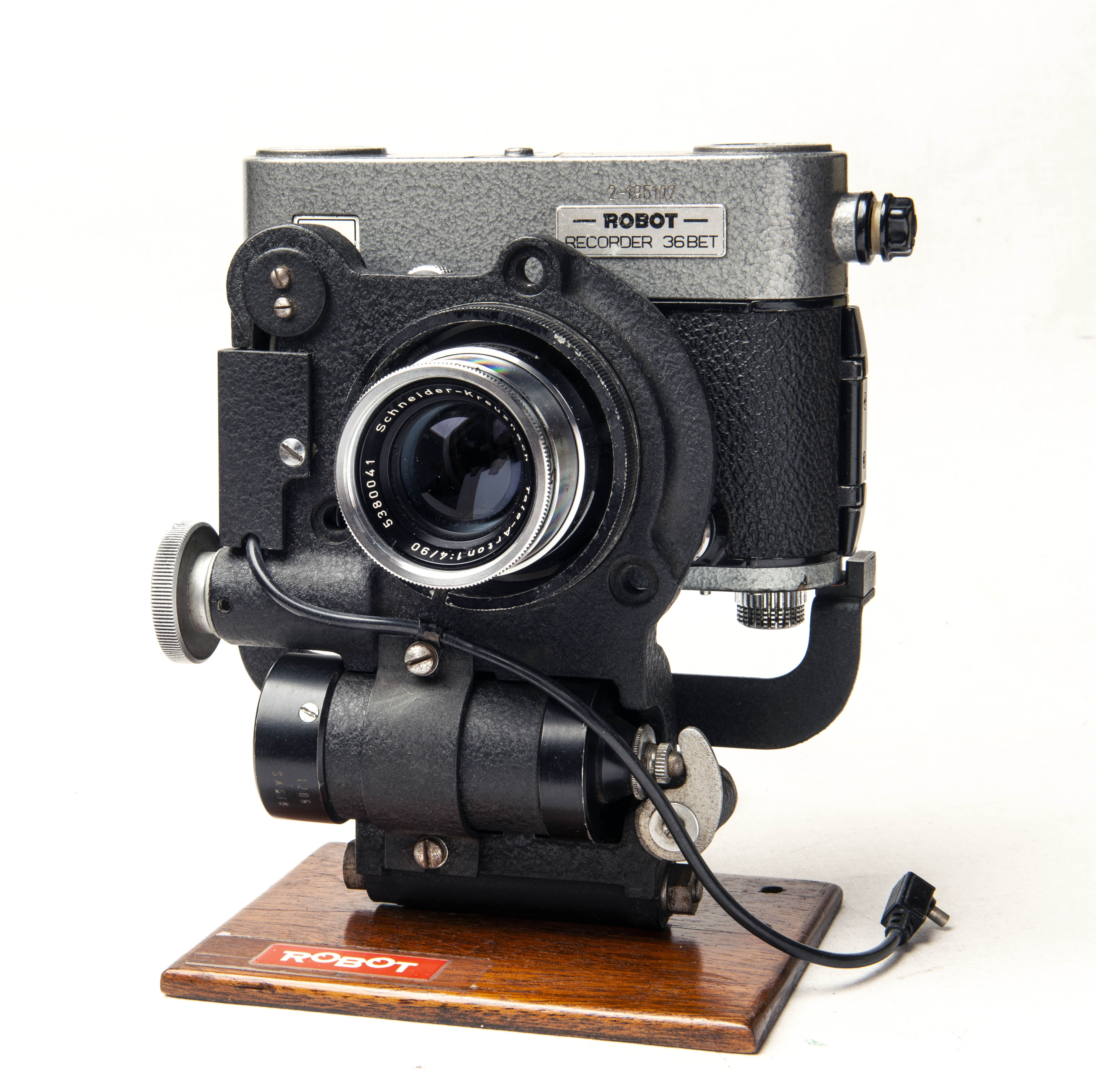 ROBOT RECORDER 36 BET