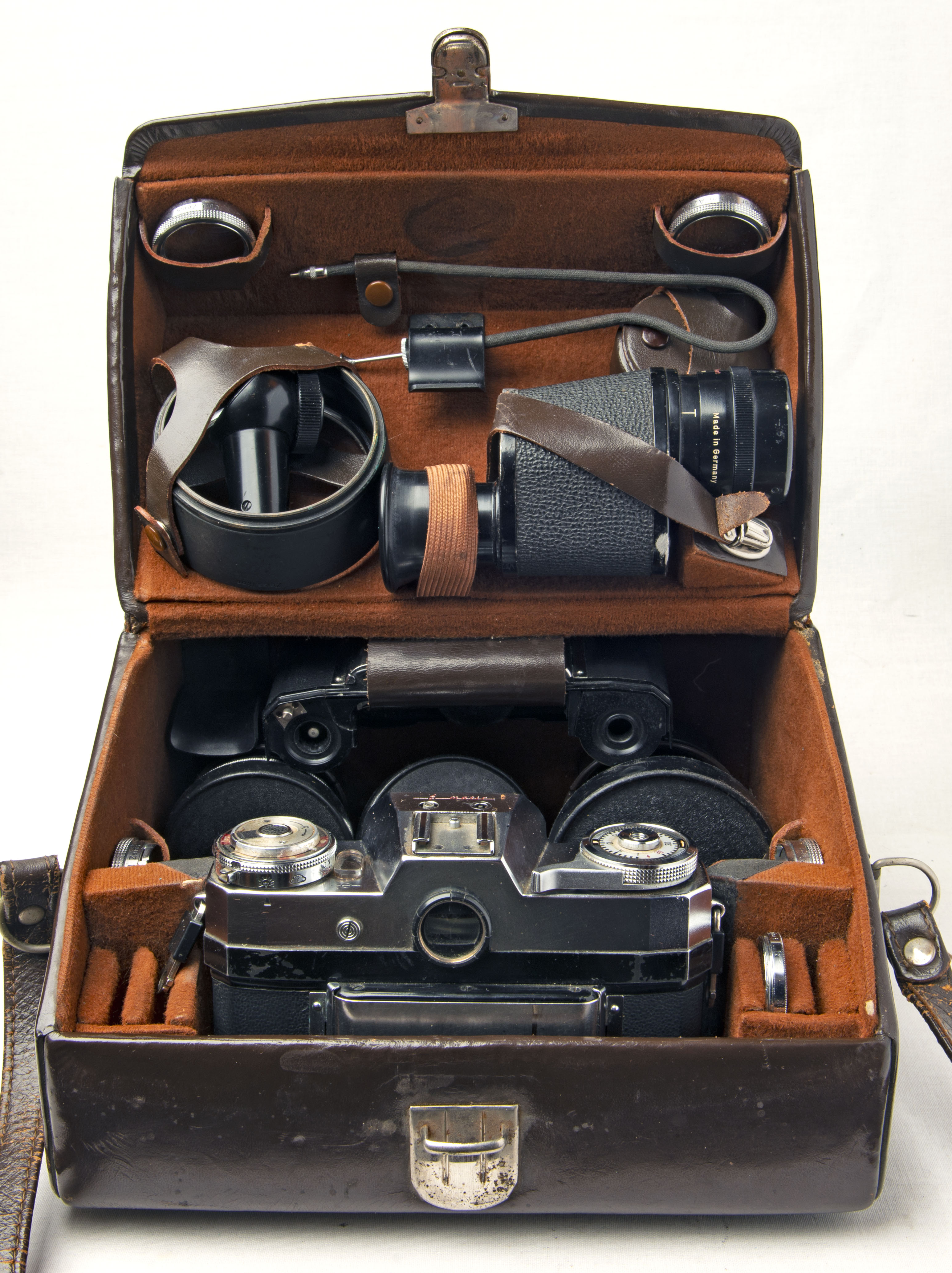 ZEISS IKON CONTAFLEX SUPER B - VALISETTE