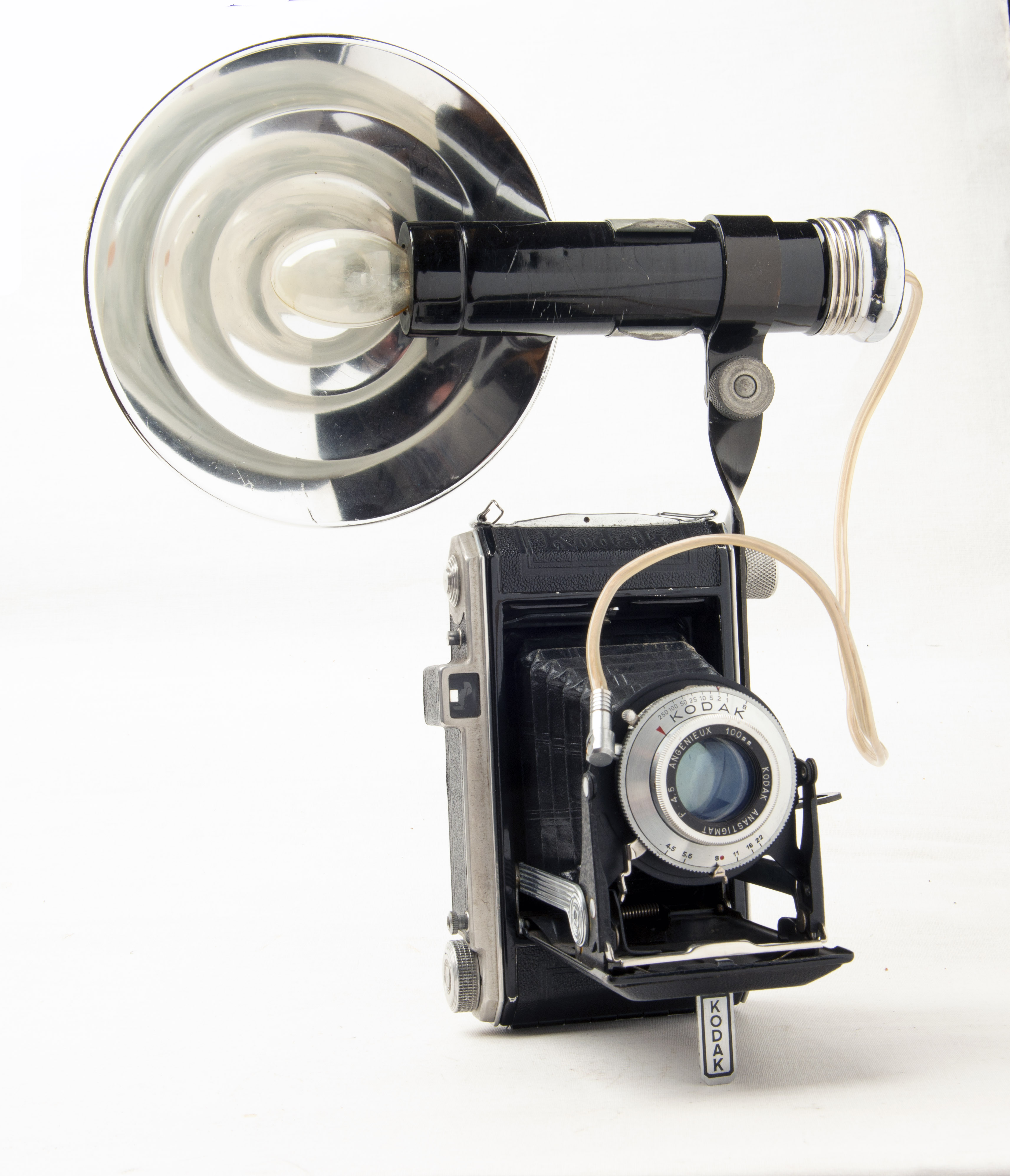 Appareil Photo Ancien Kodak Anastigmat Angénieux 100mm F4.5 – Modèle 36 à Soufflet
