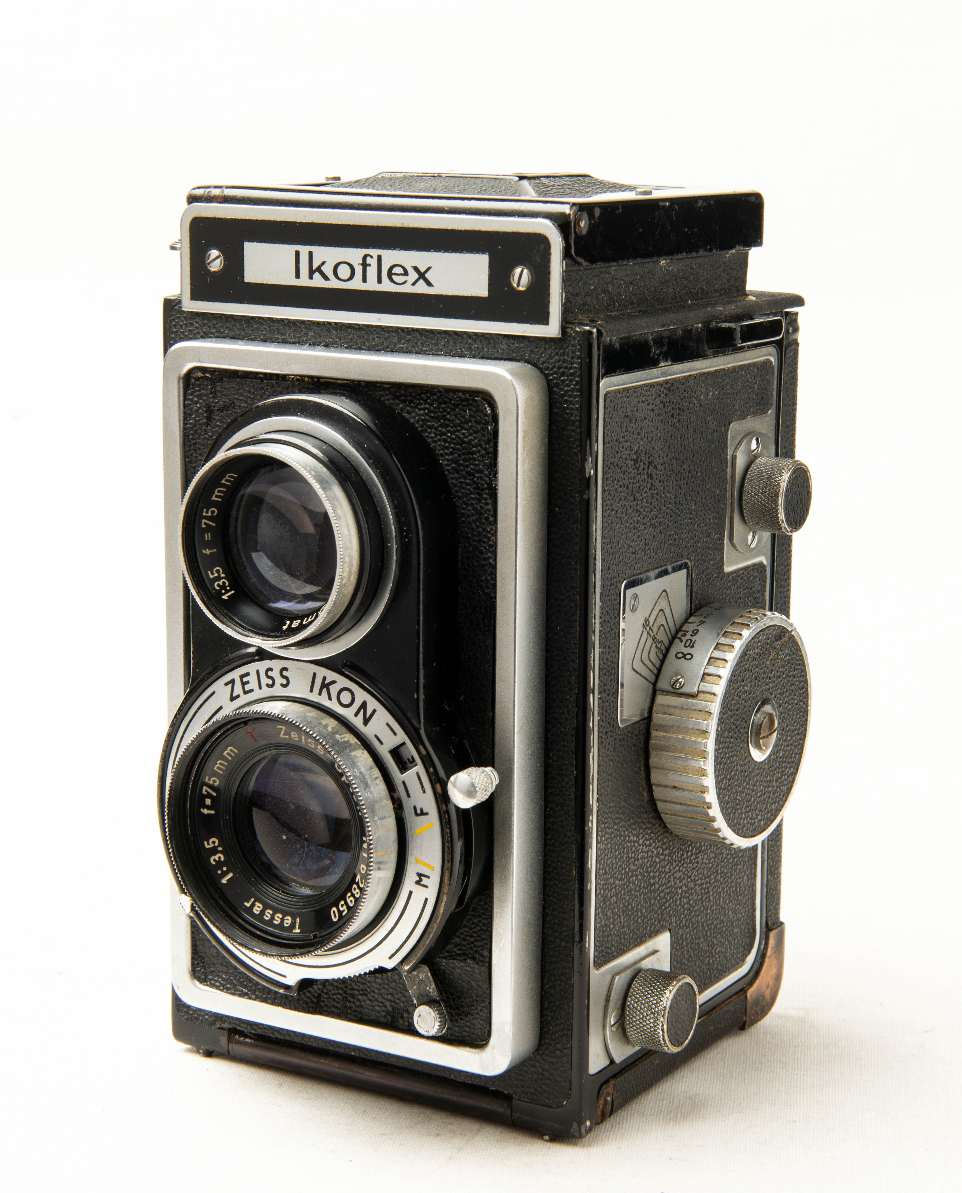 ZEISS IKON IKOFLEX I (850/16)