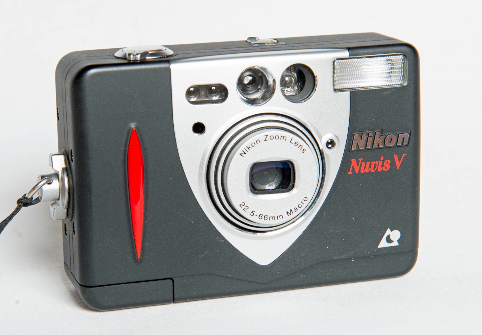 Nikon Nuvis V