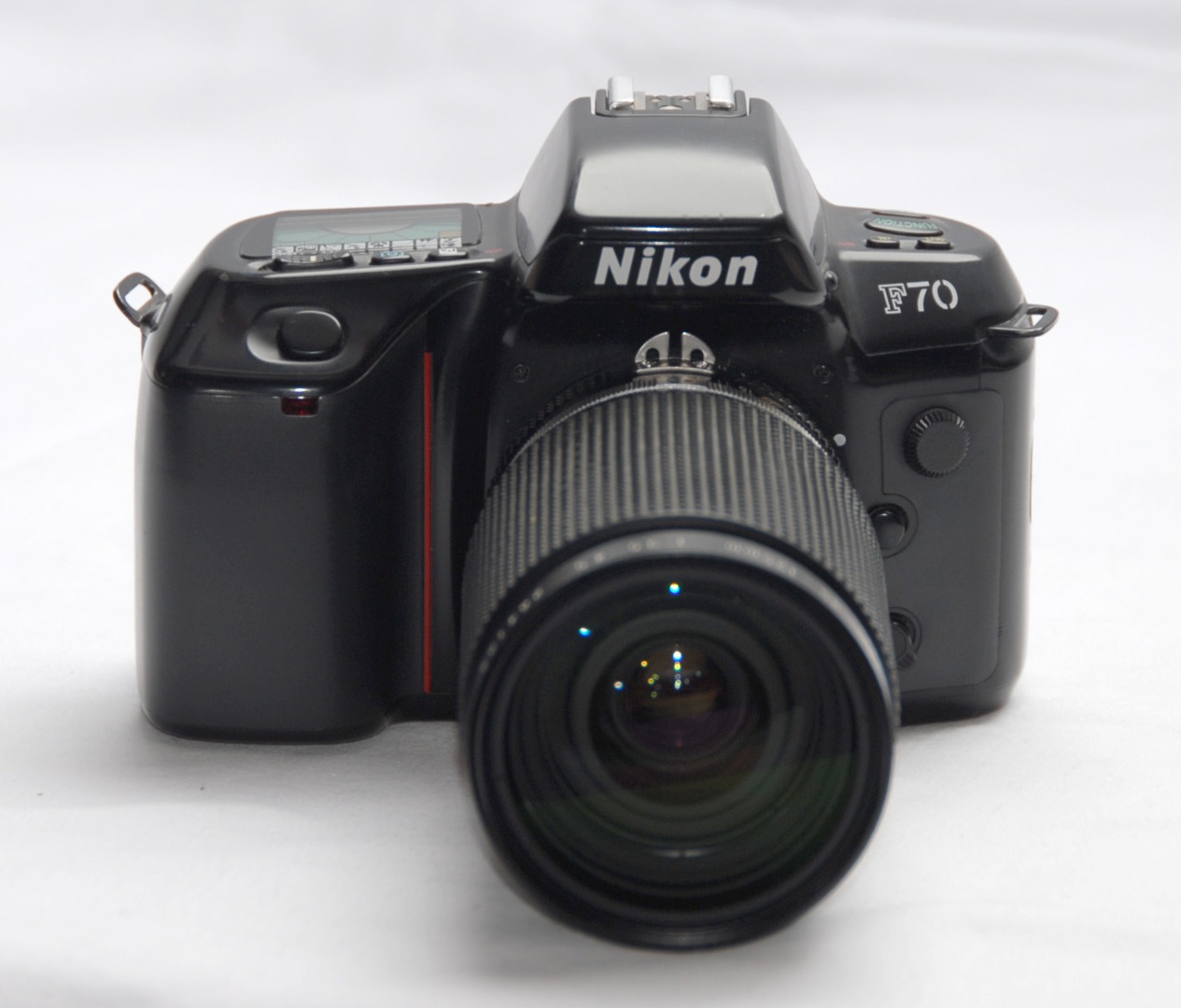 Nikon F70