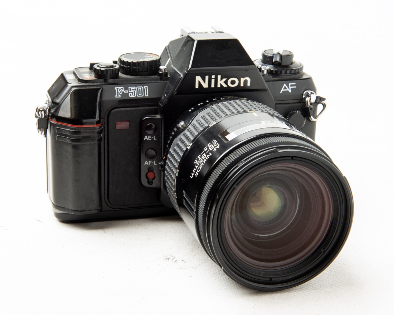 Nikon F-501