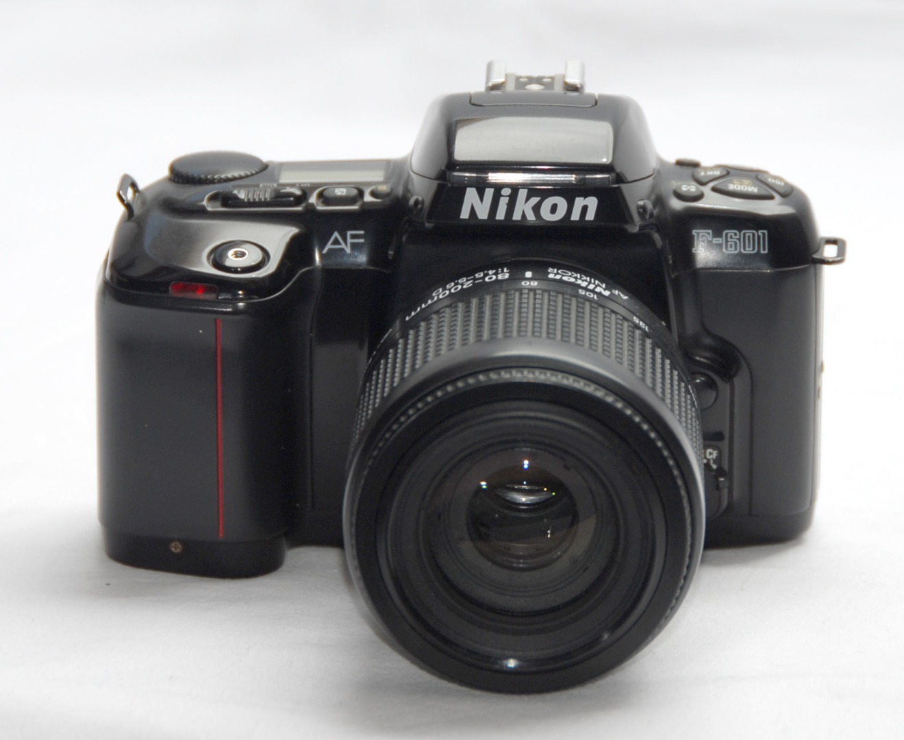 Nikon F-601
