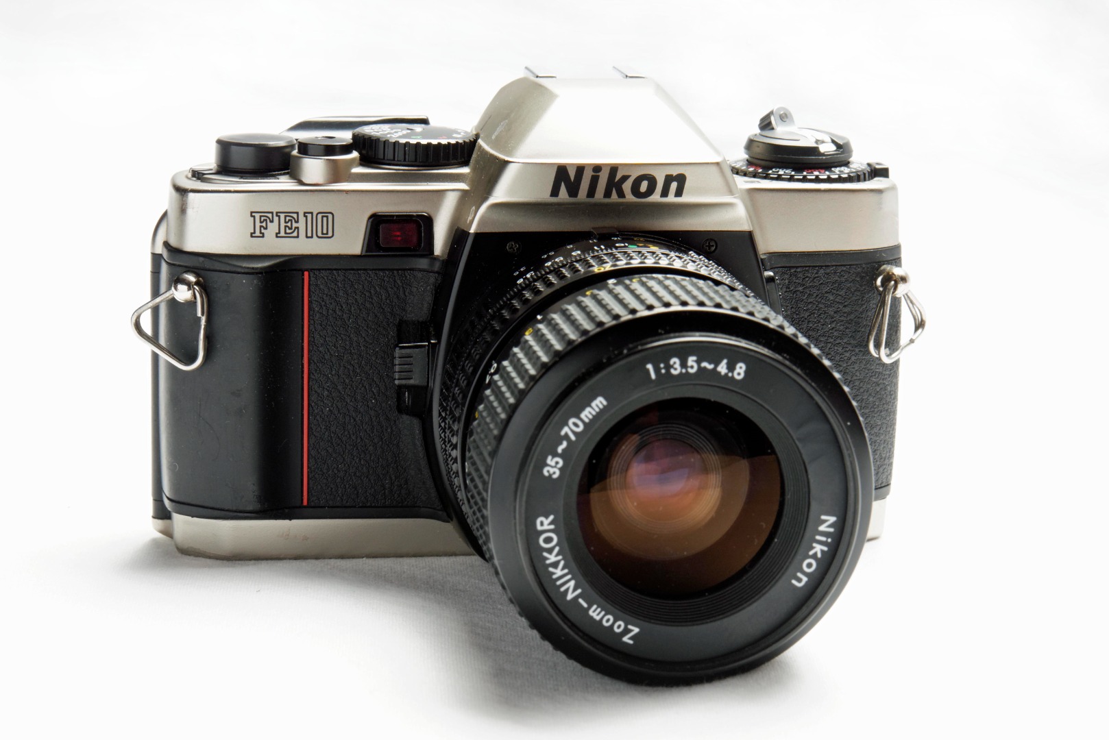 Nikon FE10