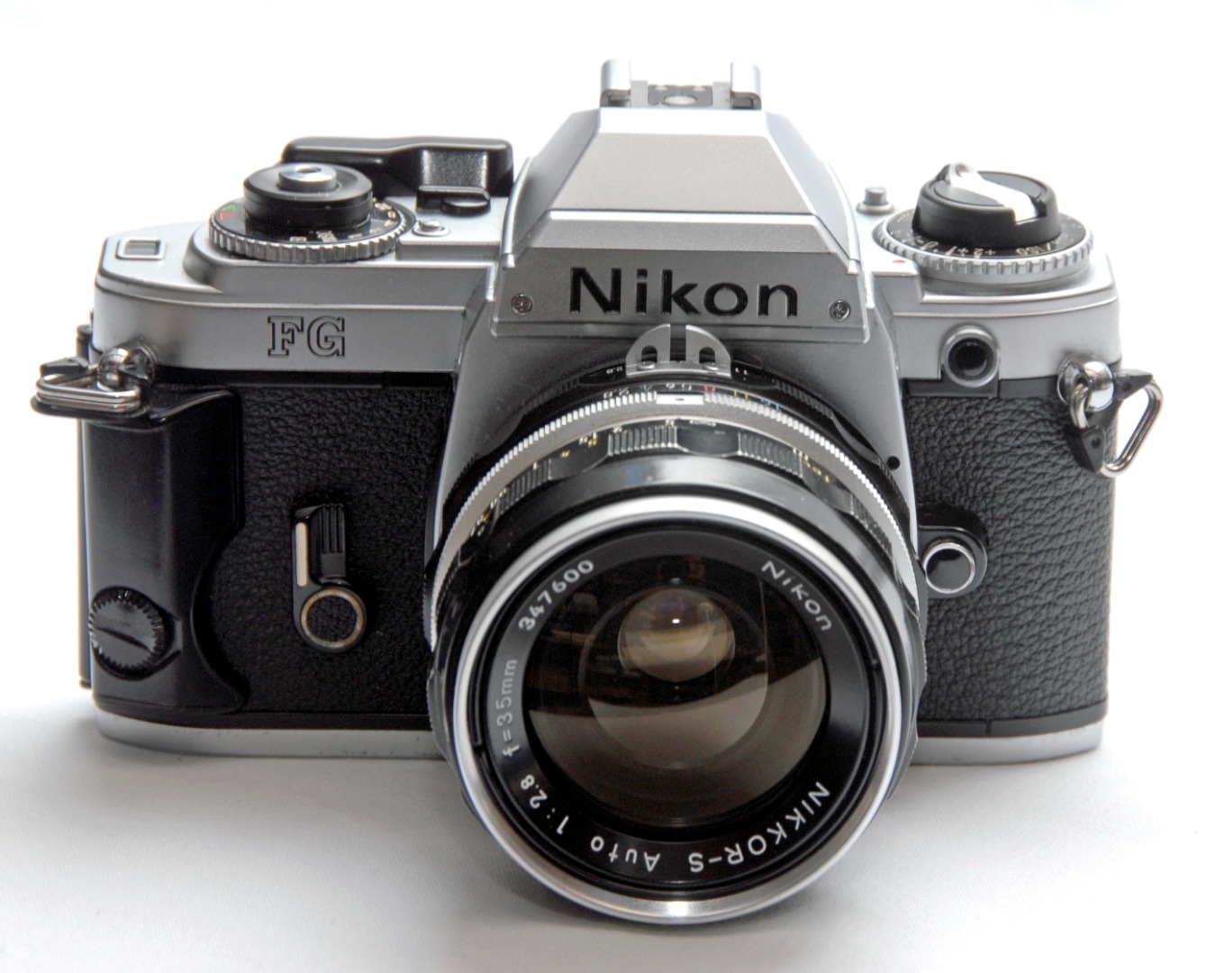 Nikon FG