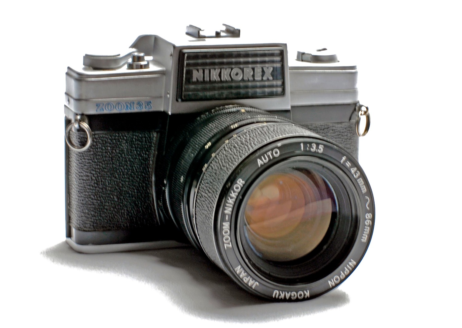 Nikon Nikkorex Zoom 35