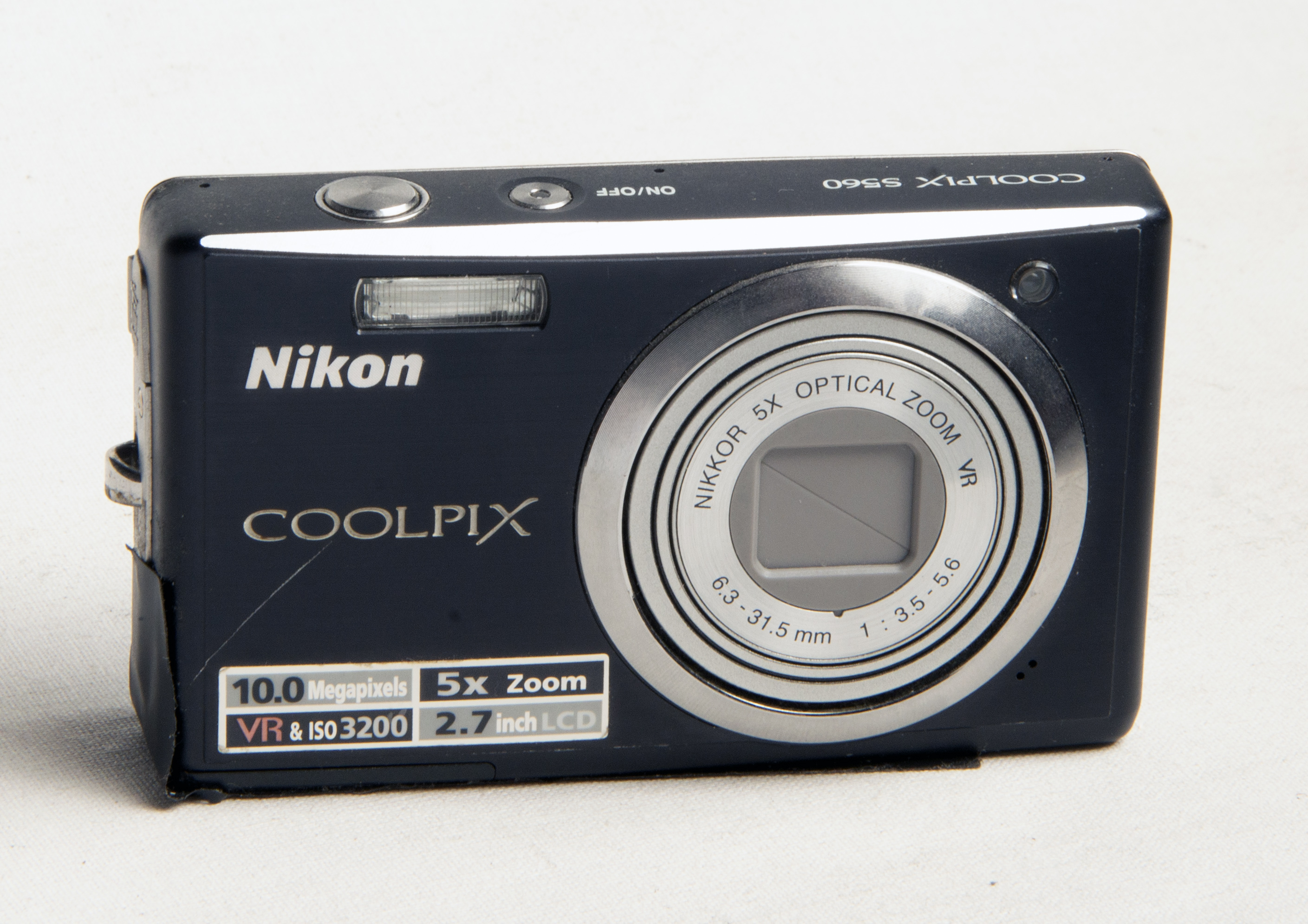 NIKON COOLPIX S 560