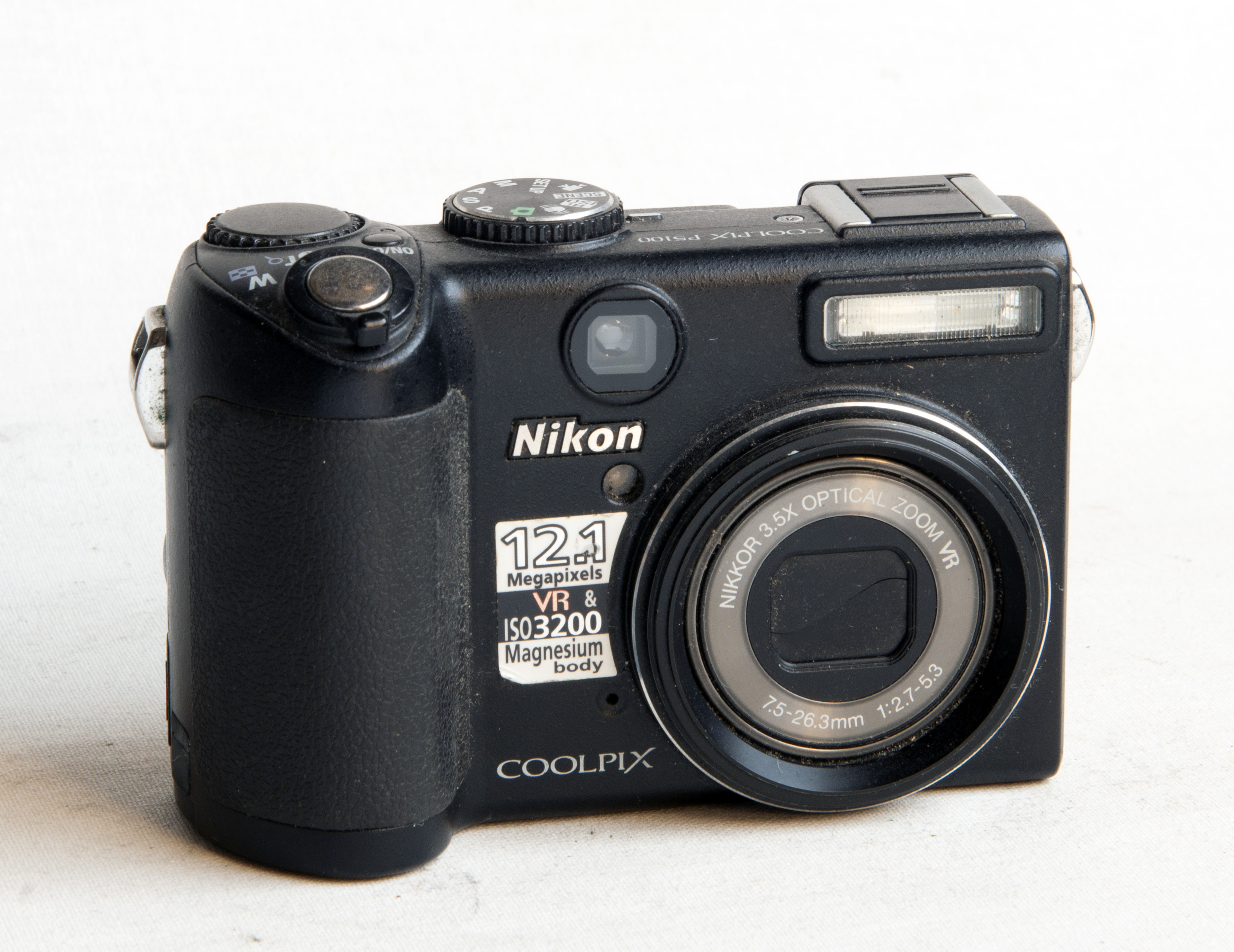 NIKON COOLPIX P 5100